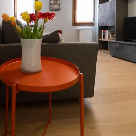 Delle Maree アパート キオッジャ